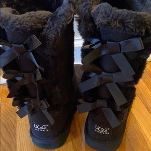 UGG Ribbon boots TALL NOT SHORT ONES!